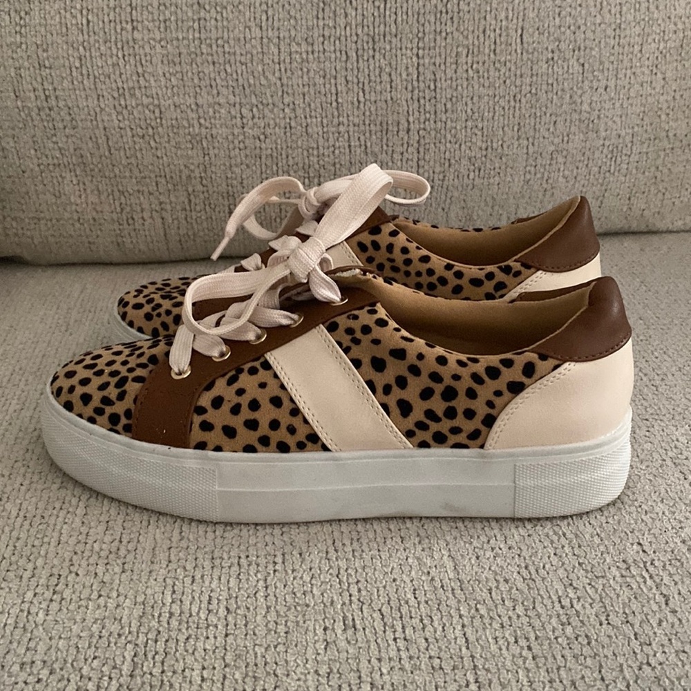Cheetah Print platform sneaker- worn once